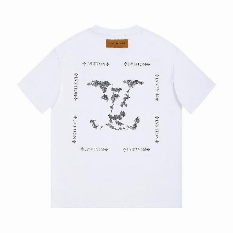 Louis Vuitton Men's T-shirts 2107